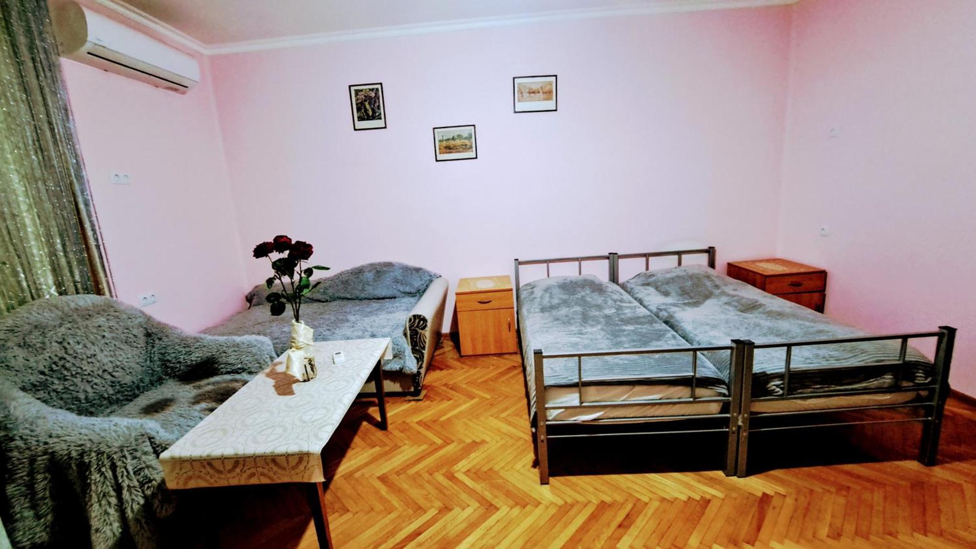 Apartment With A Nice Terrace In Old City Center Tbilisi Exterior photo